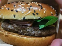 安格斯双层芝士牛堡-麦当劳(西单明珠店)