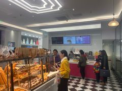 面包甜点陈列柜-味多美(江桥万达店)