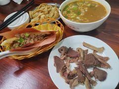 -化三驴肉汤馆老店