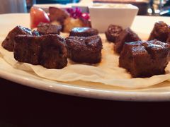 -Efes Turkish & Mediterranean Cuisine 艾菲斯餐厅(陆家嘴店)