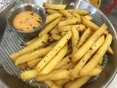 -嗒令甜品·主题融合料理餐厅(首座时代店)