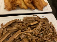 -小叫驴养生驴肉火锅(龙游店)
