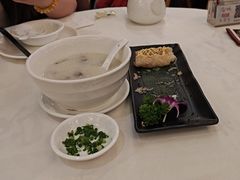 -万山楼海鲜酒家·二十三年老字号