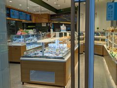 面包甜点陈列柜-爱达乐面包生日蛋糕(泛悦国际店)