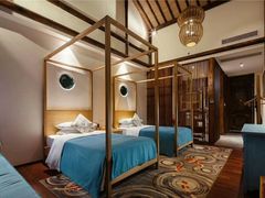 -茅山东方盐湖城景区