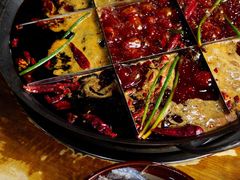 -正南齊北重庆老火锅(光华村直营店)