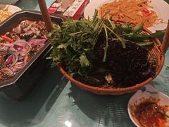 -吴记酱骨炖菜馆(西大直街店)