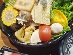 -呷哺呷哺(万达新世界店)