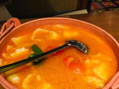 -云海肴·汽锅鸡·云南菜(天山百盛优客店)