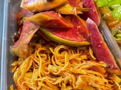 韩式干豆腐丝-聚合鑫东北熏酱熟食麻辣面(长阳店)