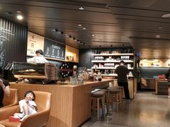 -星巴克臻选(国贸商城首店)