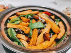 -乾隆美食·本帮菜(黄河路店)