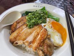 -兴华里茶记(禅城同济首店)