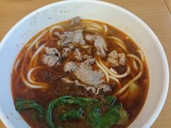 -三千粉牛肉米粉(来客茂店)