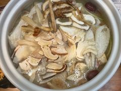 菌菇锅-束河人家(南锣鼓巷店)