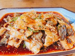 -石磨豆花家常菜·牦牛排土火锅