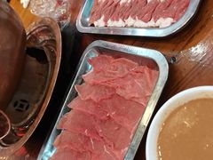 -老北京热气涮羊肉·小龙虾·烤鱼(呼玛路店)