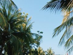 -亚龙湾中心广场