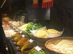 -岷山饭店-芝芝自助餐厅