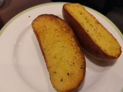 蒜香面包-萨莉亚意式餐厅(杭州滨江天街店)