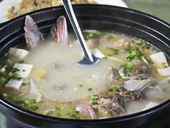 -土砂锅生态山庄·非遗砂锅雅鱼