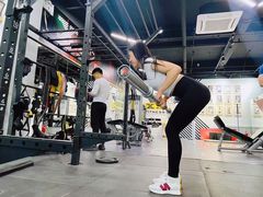 -享受健身·美体塑形馆