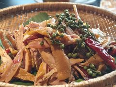 -李子坝梁山鸡(李子坝大鸡哥店)