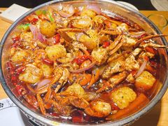 -休记光头香辣蟹干锅店(衣冠庙店)