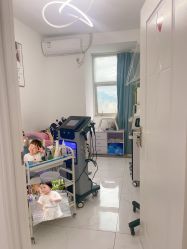 -瓷肌博士·祛痘科技美肤