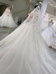 -艾米丽婚纱礼服