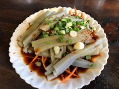 鸡豆凉粉-民食香·腊排骨野生菌美食(木府店)