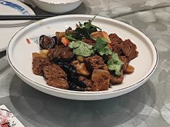 -朱记乳鸽王·非遗石岐乳鸽·全鸽宴(大兴旗舰店)