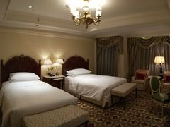 -广州富力丽思卡尔顿酒店