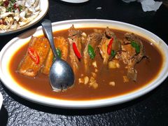 -河畔春天时尚餐厅