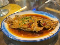 -缘来聚·徽菜名店(黄山宏村店)