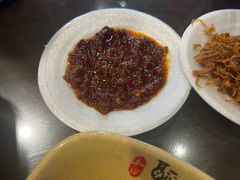 -富正毅三下锅·湘西韵味(天门山索道店)