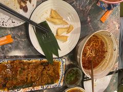 -浩海火燒雲傣家菜(芮欧百货店)