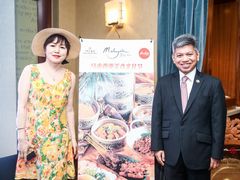 -咖啡苑自助餐厅·中国大饭店