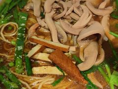 -镇南锅盖面馆(解放路店)