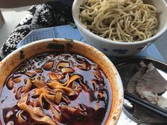 -清真·马安军辣子牛肉面