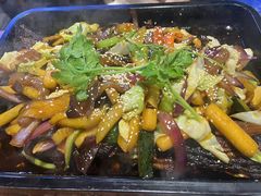 -干老庆贵州留一手烤鱼·地摊火锅(财经大学店)