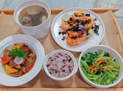 -臻康乃馨月子中心(凯宾斯基店)