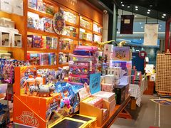 -西西弗书店&矢量咖啡(凯德晶萃广场店)