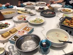 -荷塘秋月·本帮江浙菜(国权路店)