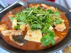 -万佛湖许老大铁锅鱼(黑金冠店)