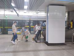 -中兴路(地铁站)