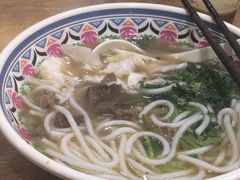 十年经典牛肉粉-鑫花溪牛肉米粉(人民广场店)