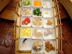 -香麒园·过桥米线·南湖雅宴