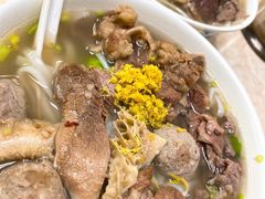 牛杂加丸汤-华威达牛庄(黄埔大道西店)