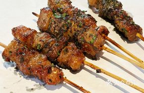 Braised Beef with Perilla and Honey